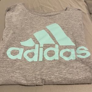 L Adidas The Go-To Tee